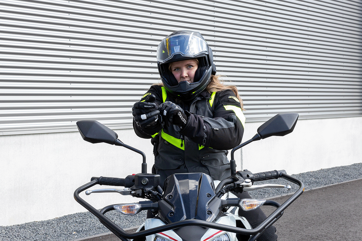 Bax-opleidingen-motor-rijbewijs-tilburg-denbosch_20240626165109577